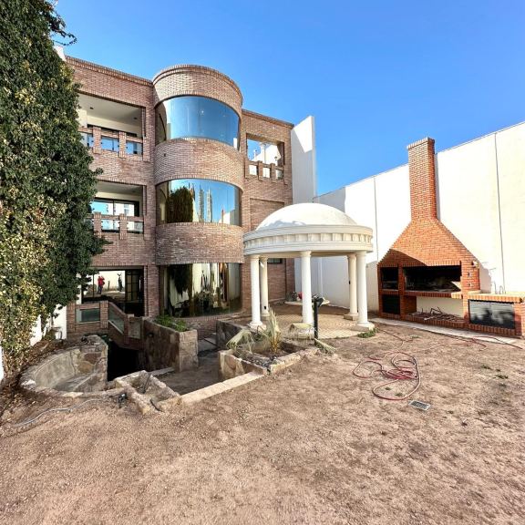 Casa en Alquiler en Capital, Mendoza