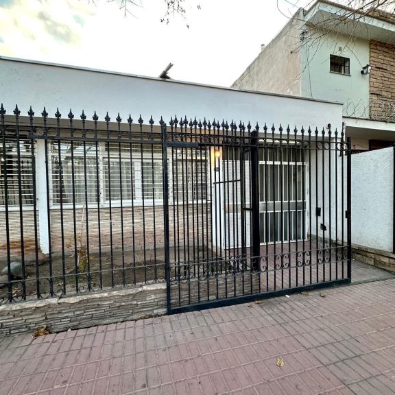 Casa en Alquiler en Godoy Cruz, Mendoza