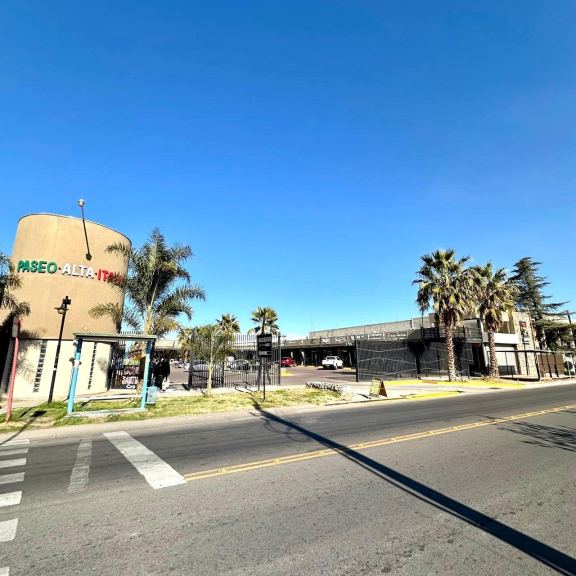 Local Comercial en Venta en Maipu, Mendoza