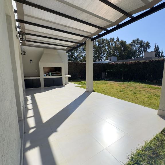 Casa en Alquiler en Lujan de Cuyo, Mendoza