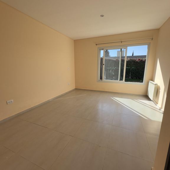 Casa en Alquiler en Lujan de Cuyo, Mendoza