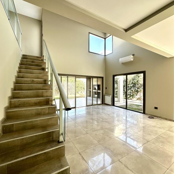 Casa en Alquiler en Capital, Mendoza
