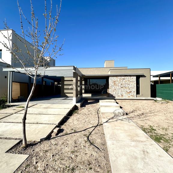 Casa en Venta en Lujan de Cuyo, Mendoza