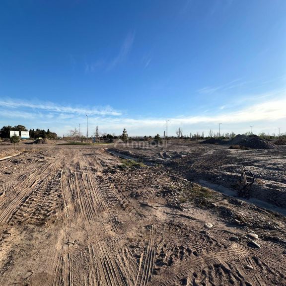 Lote en Venta en Maipu, Mendoza