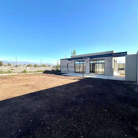 Casa en Venta en Lujan de Cuyo, Mendoza