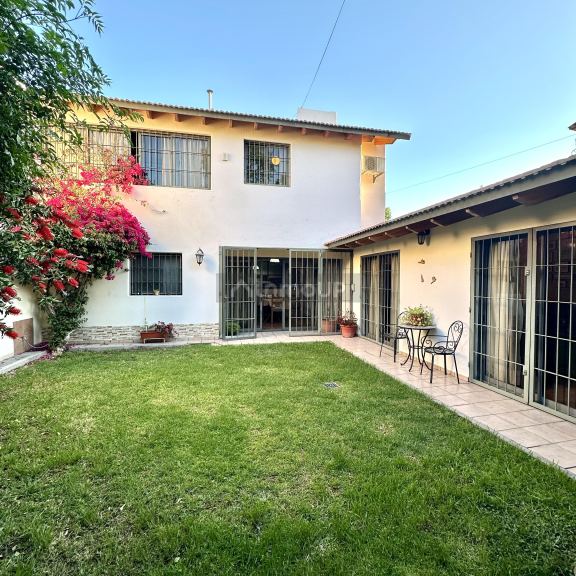 Casa en Venta en Las Heras, Mendoza