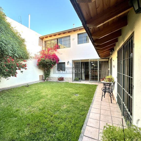 Casa en Venta en Las Heras, Mendoza