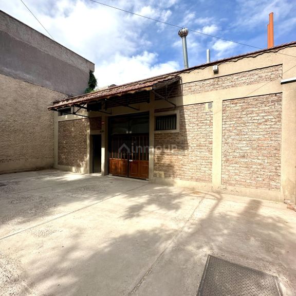 Local Comercial en Alquiler en Las Heras, Mendoza