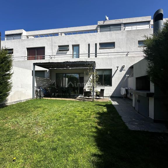 Casa en Alquiler en Capital, Mendoza