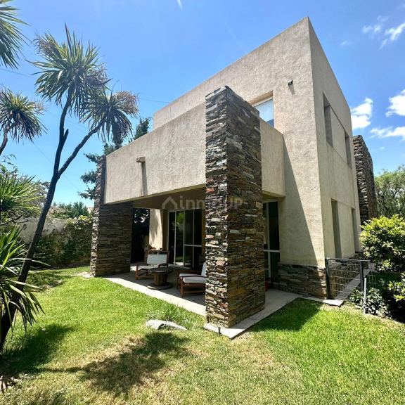 Casa en Venta en Capital, Mendoza