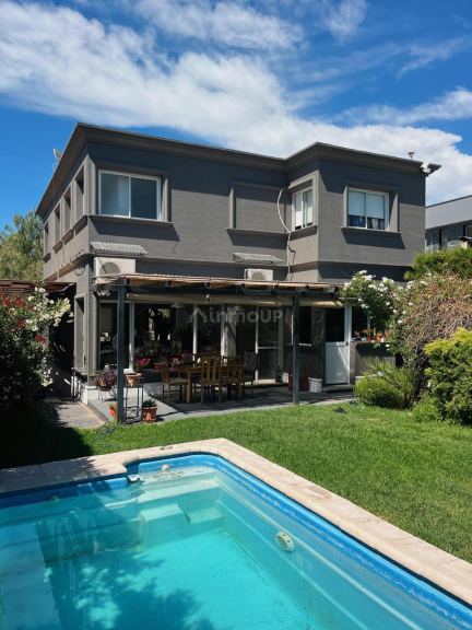 Casa en Venta en Capital, Mendoza