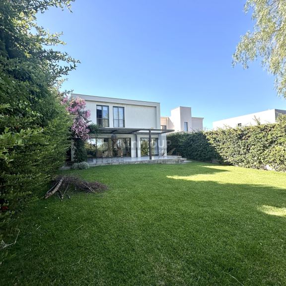 Casa en Alquiler en Lujan de Cuyo, Mendoza
