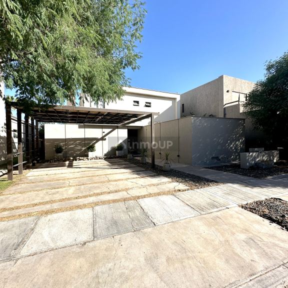 Casa en Alquiler en Lujan de Cuyo, Mendoza