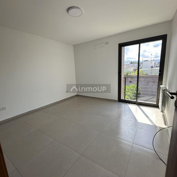 Casa en Alquiler en Maipu, Mendoza