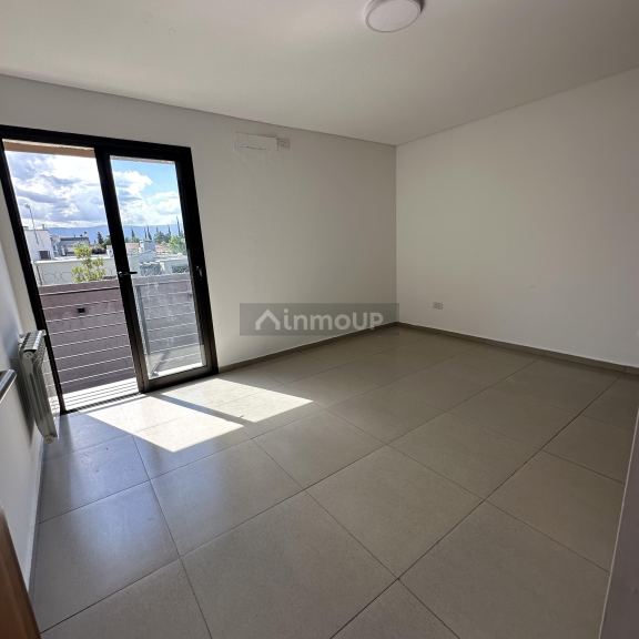 Casa en Alquiler en Maipu, Mendoza