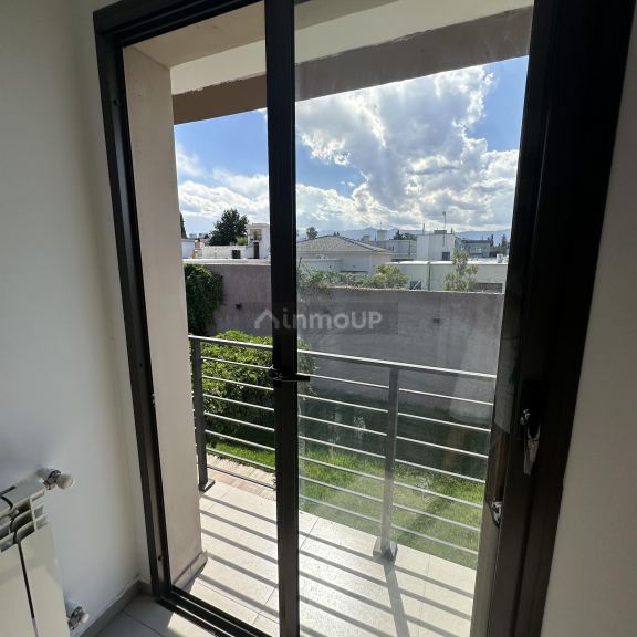 Casa en Alquiler en Maipu, Mendoza