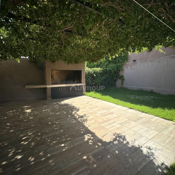 Casa en Alquiler en Maipu, Mendoza