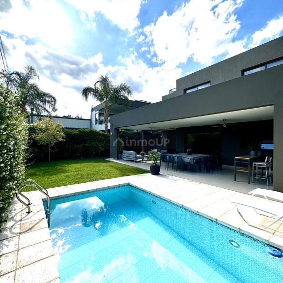 Casa en Venta en Capital, Mendoza