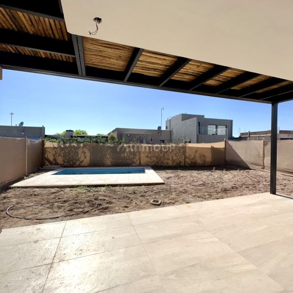 Casa en Venta en Maipu, Mendoza