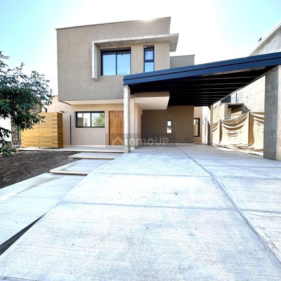 Casa en Venta en Maipu, Mendoza