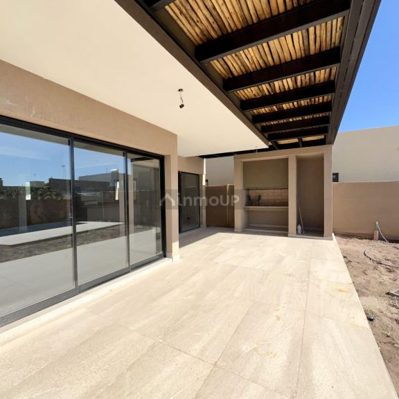 Casa en Venta en Maipu, Mendoza
