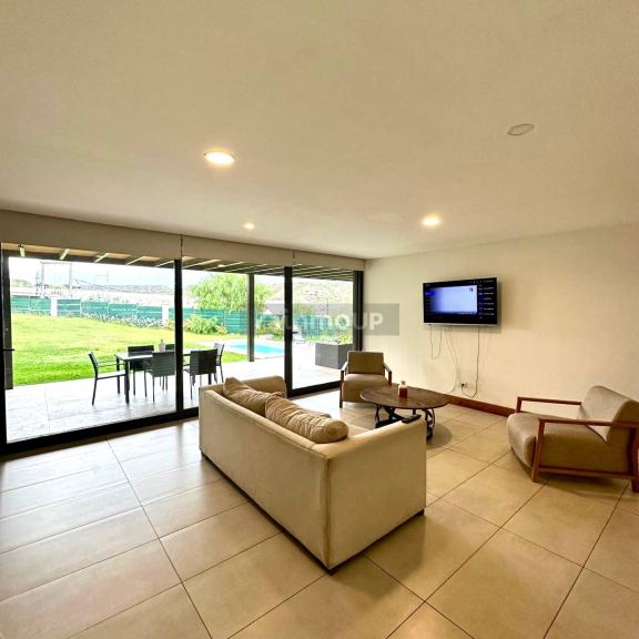 Casa en Alquiler en Lujan de Cuyo, Mendoza