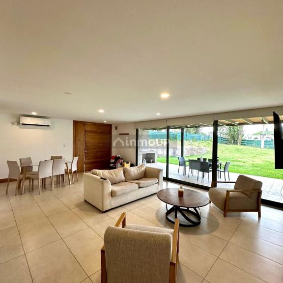 Casa en Alquiler en Lujan de Cuyo, Mendoza