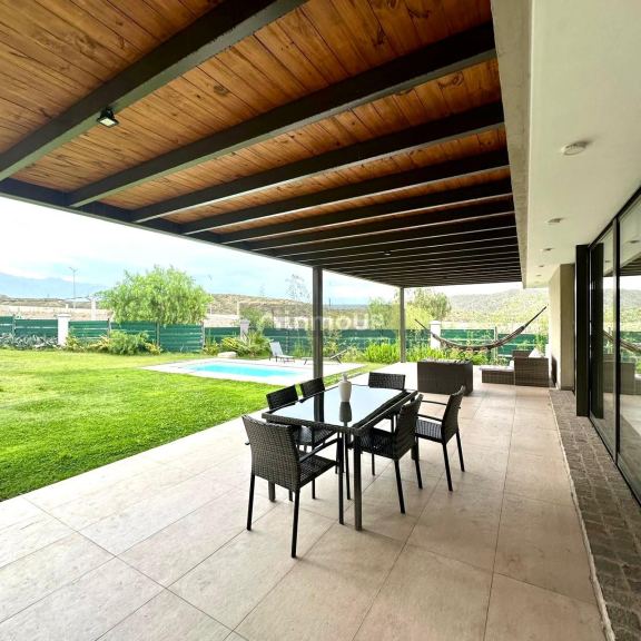 Casa en Alquiler en Lujan de Cuyo, Mendoza