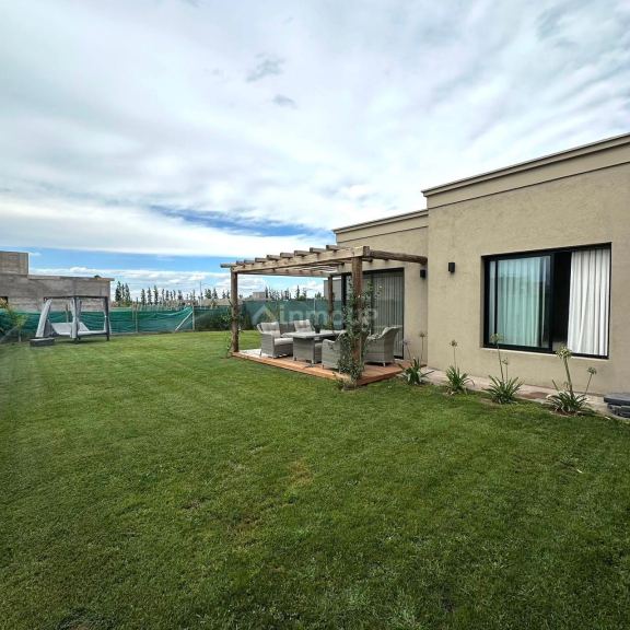 Casa en Alquiler en Lujan de Cuyo, Mendoza