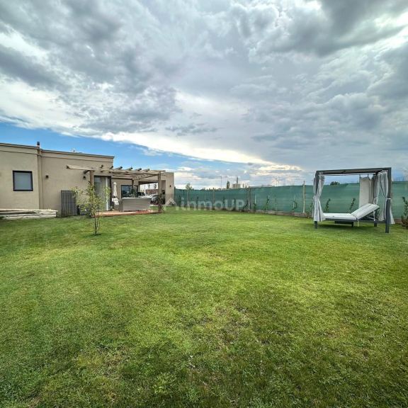 Casa en Alquiler en Lujan de Cuyo, Mendoza