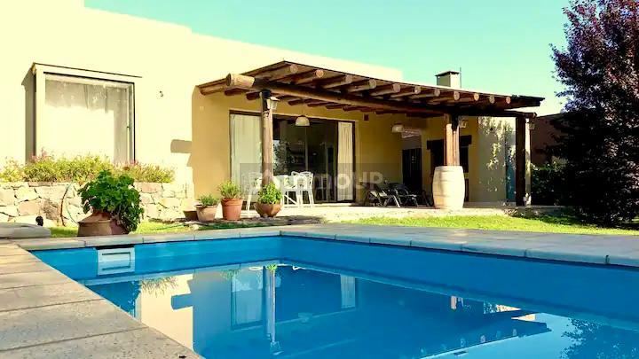 Casa en Alquiler en Lujan de Cuyo, Mendoza