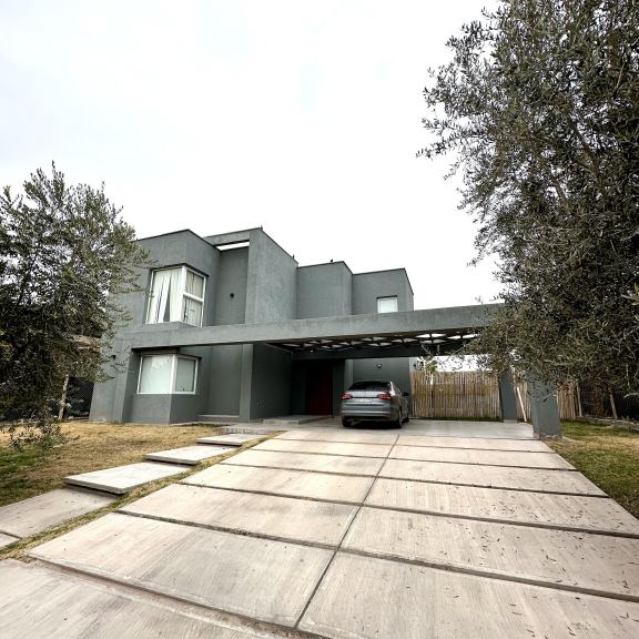 Casa en Alquiler en Lujan de Cuyo, Mendoza