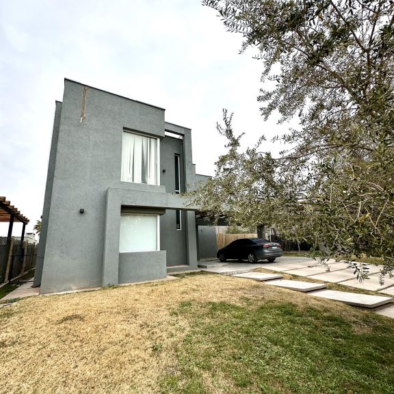 Casa en Alquiler en Lujan de Cuyo, Mendoza