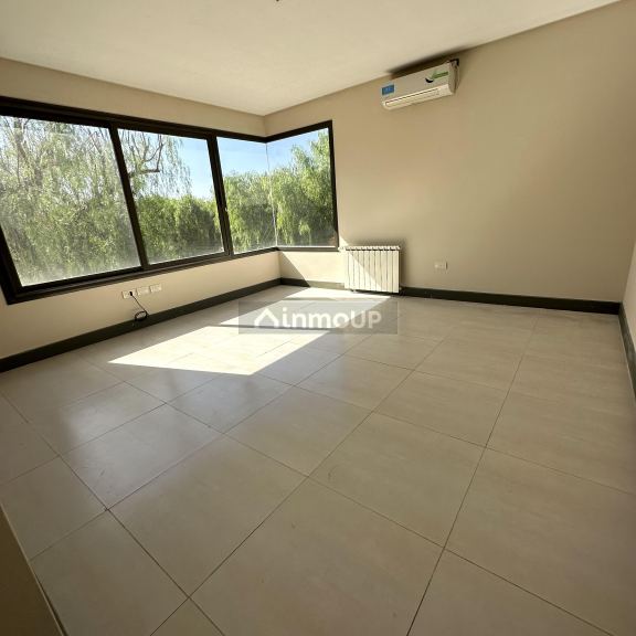 Casa en Alquiler en Capital, Mendoza