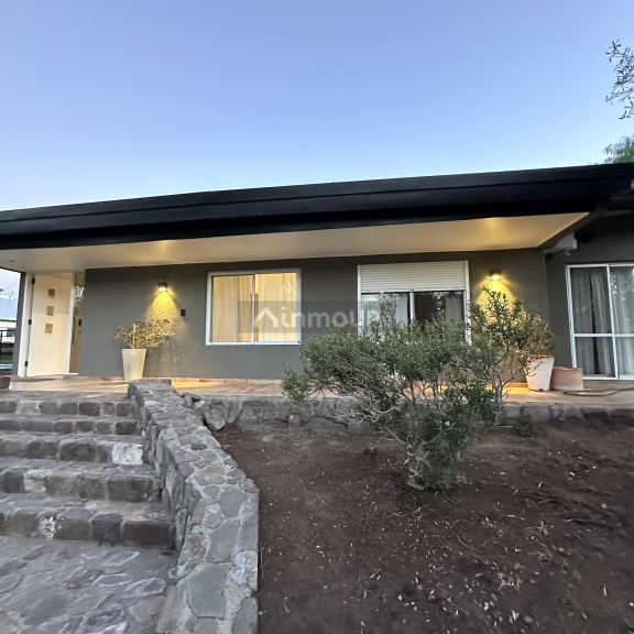 Casa en Alquiler en Capital, Mendoza