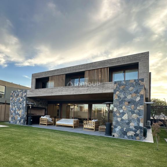 Casa en Venta en Lujan de Cuyo, Mendoza