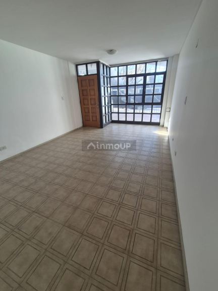 Casa en Alquiler en Capital, Mendoza - $ 1.100.000 | Inmoup - 24