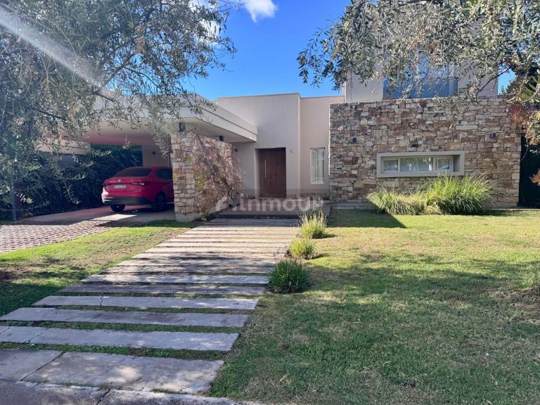 Casa en Venta en Lujan de Cuyo, Mendoza