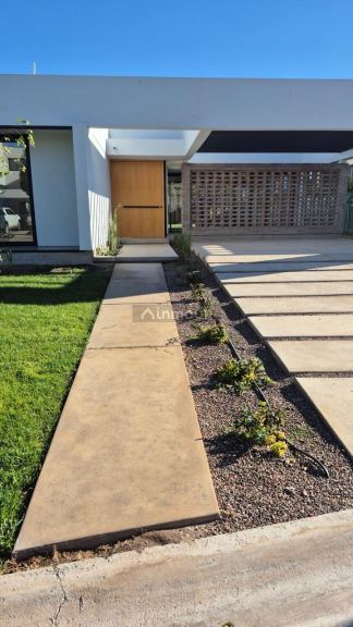 Casa en Venta en Lujan de Cuyo, Mendoza