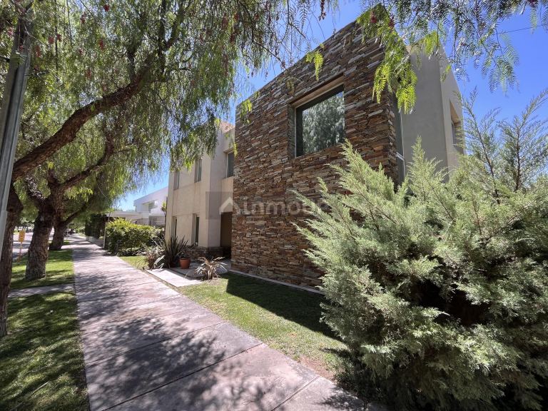 Casa en Venta en Las Heras, Mendoza