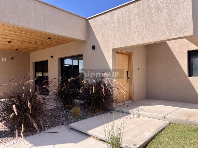 Casa en Venta en Lujan de Cuyo, Mendoza