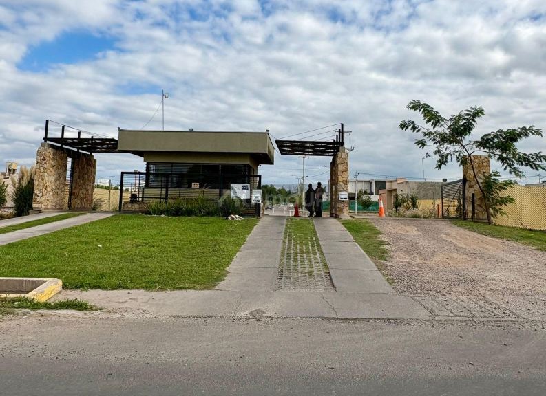 Casa en Alquiler en Maipu, Mendoza