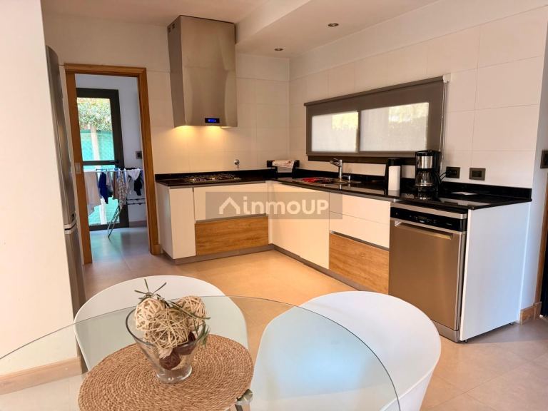 Casa en Venta en Maipu, Mendoza