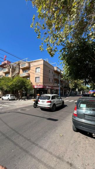 Local Comercial en Alquiler en Godoy Cruz, Mendoza