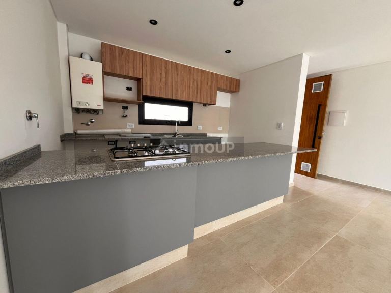 Departamento en Alquiler en Maipu, Mendoza