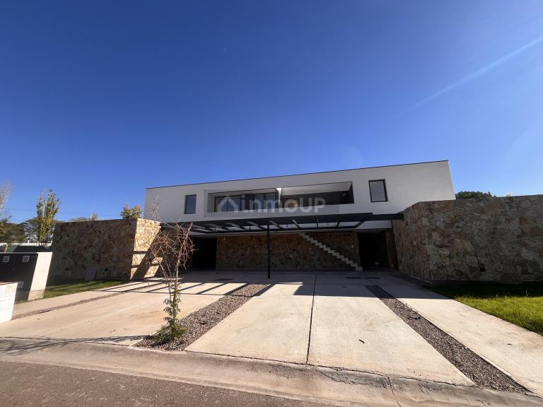 Duplex en Alquiler en Maipu, Mendoza