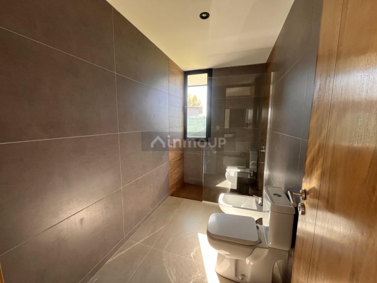 Casa en Alquiler en Maipu, Mendoza