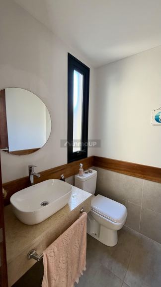 Casa en Venta en Lujan de Cuyo, Mendoza - USD 282.000 | Inmoup - 19
