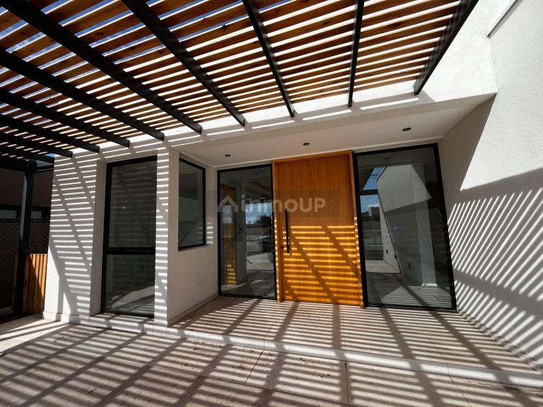 Casa en Venta en Lujan de Cuyo, Mendoza - USD 215.000 | Inmoup - 13