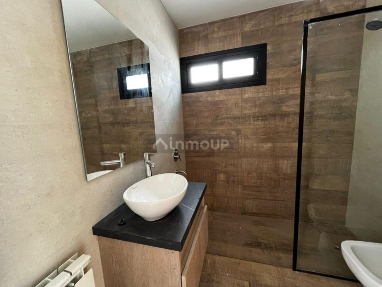 Casa en Venta en Lujan de Cuyo, Mendoza - USD 215.000 | Inmoup - 10